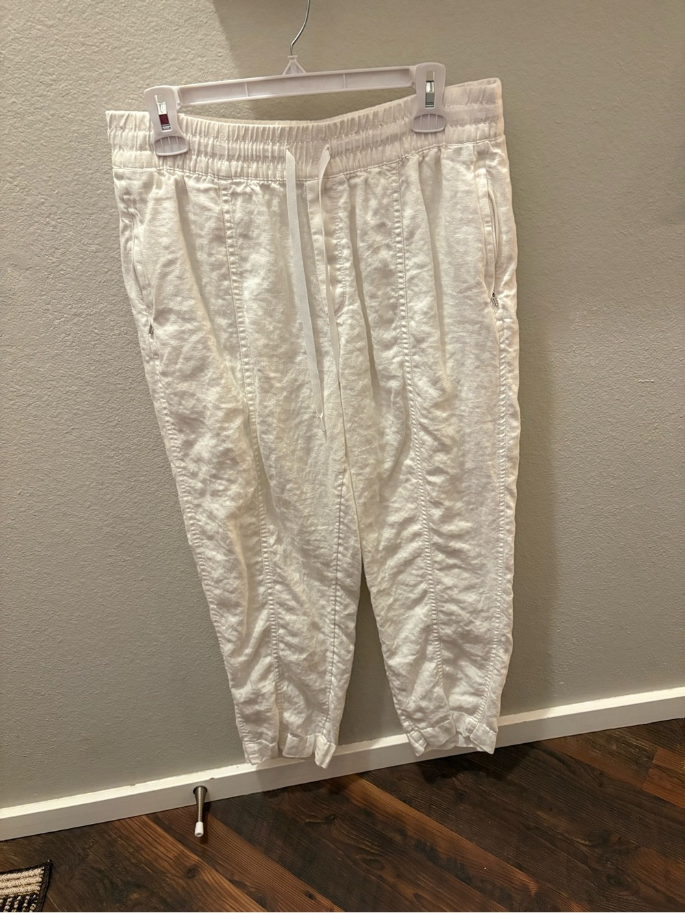Athleta Linen Straight Leg Pants, Calla Lily Color, Size M